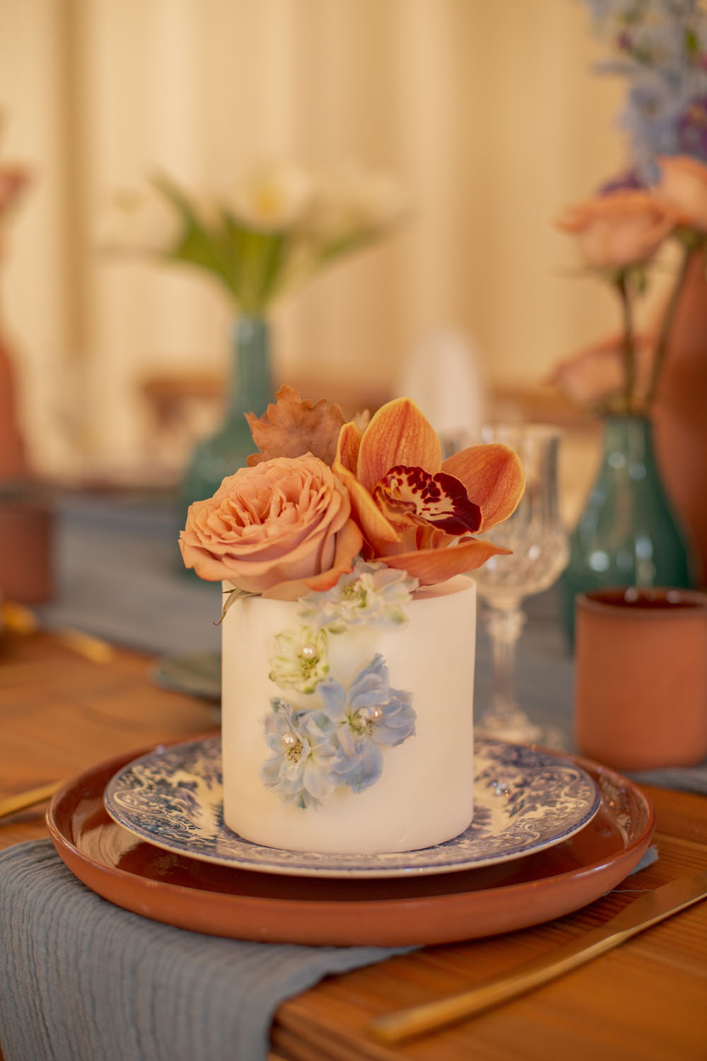 Terracotta wedding inspiration in Provence