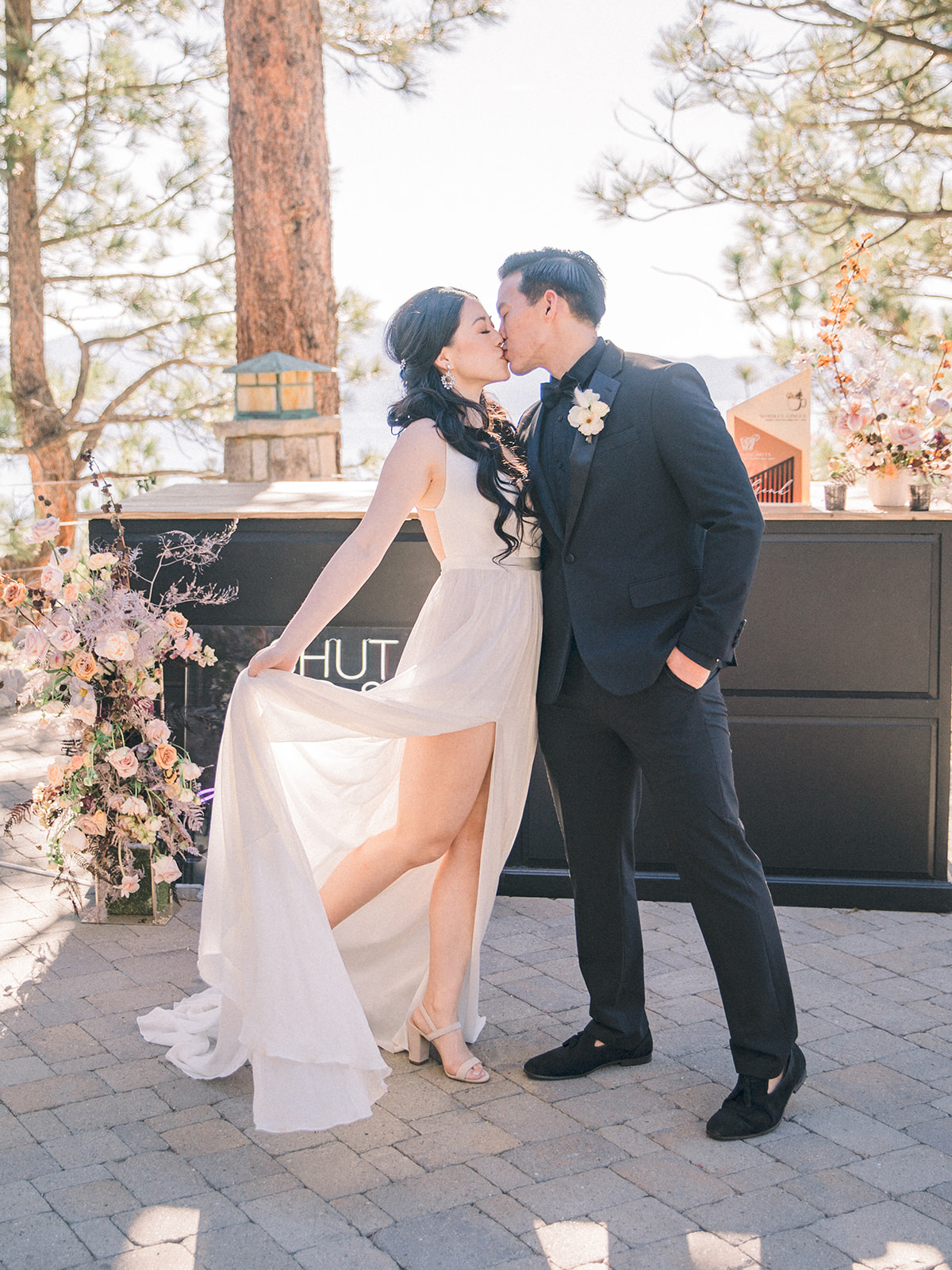  Modern bohemian wedding inspiration at Tahoe Blue Estate with four dreamy bridal gowns