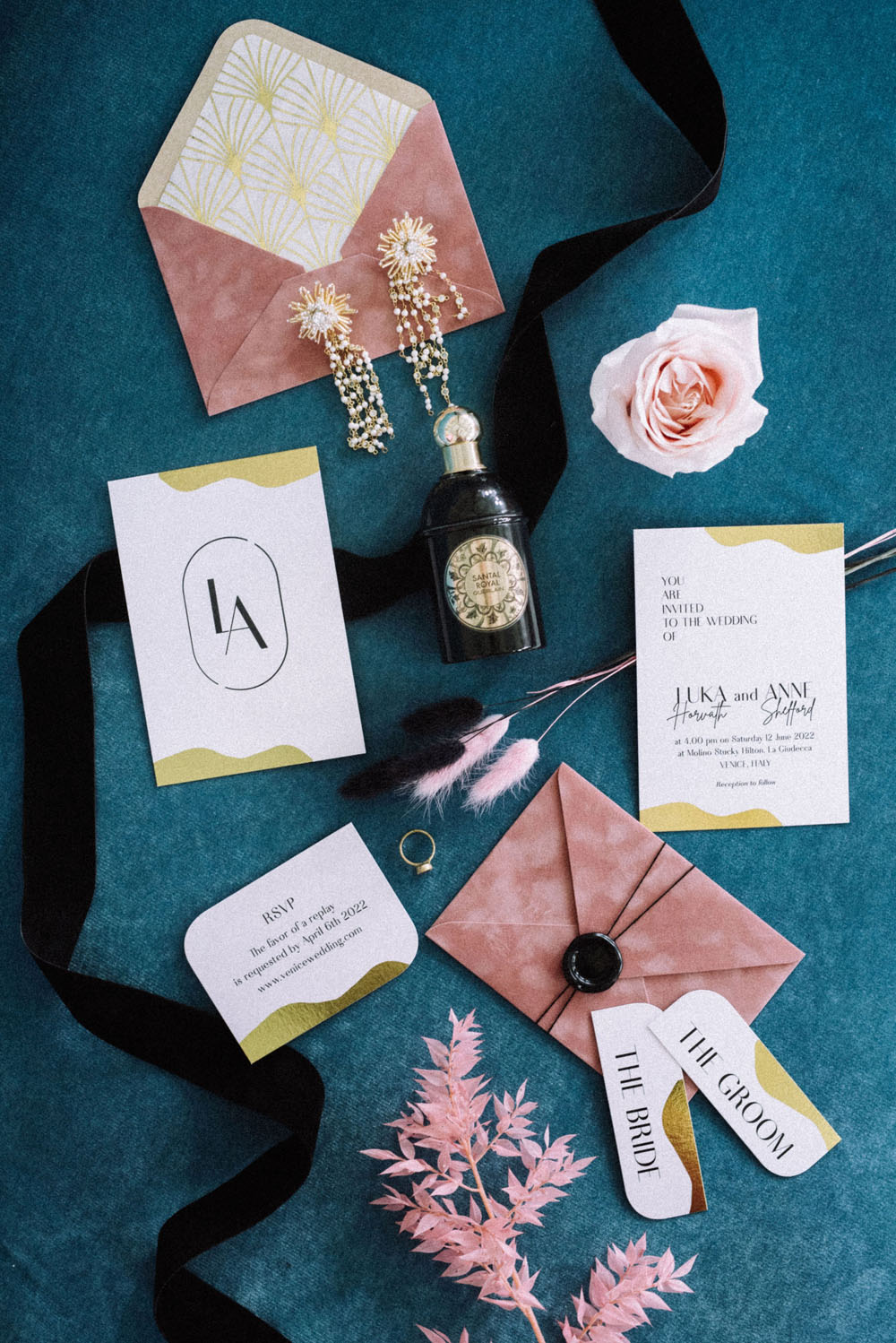 Glam micro wedding in Venice, Italy