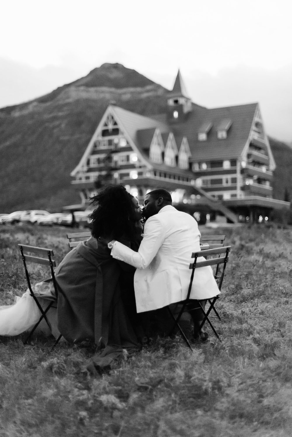 Stunning views meet fine art details in this fall Canada elopement