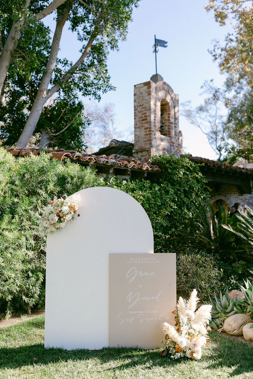 Modern Tuscan Boho Themed wedding