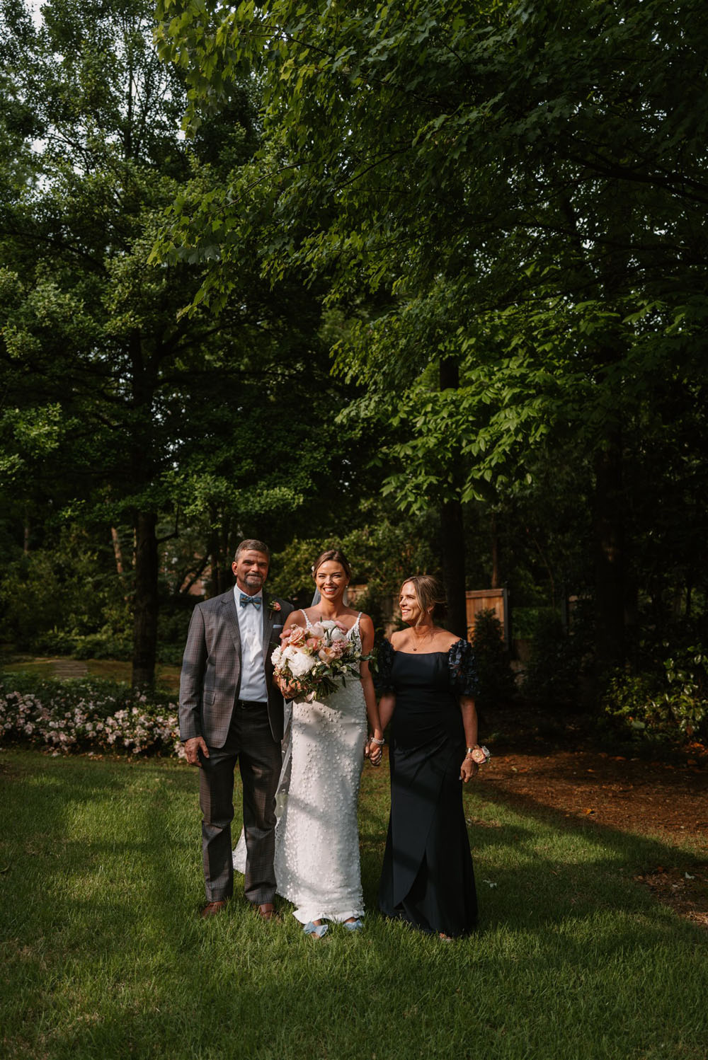 A beautiful backyard wedding in Memphis