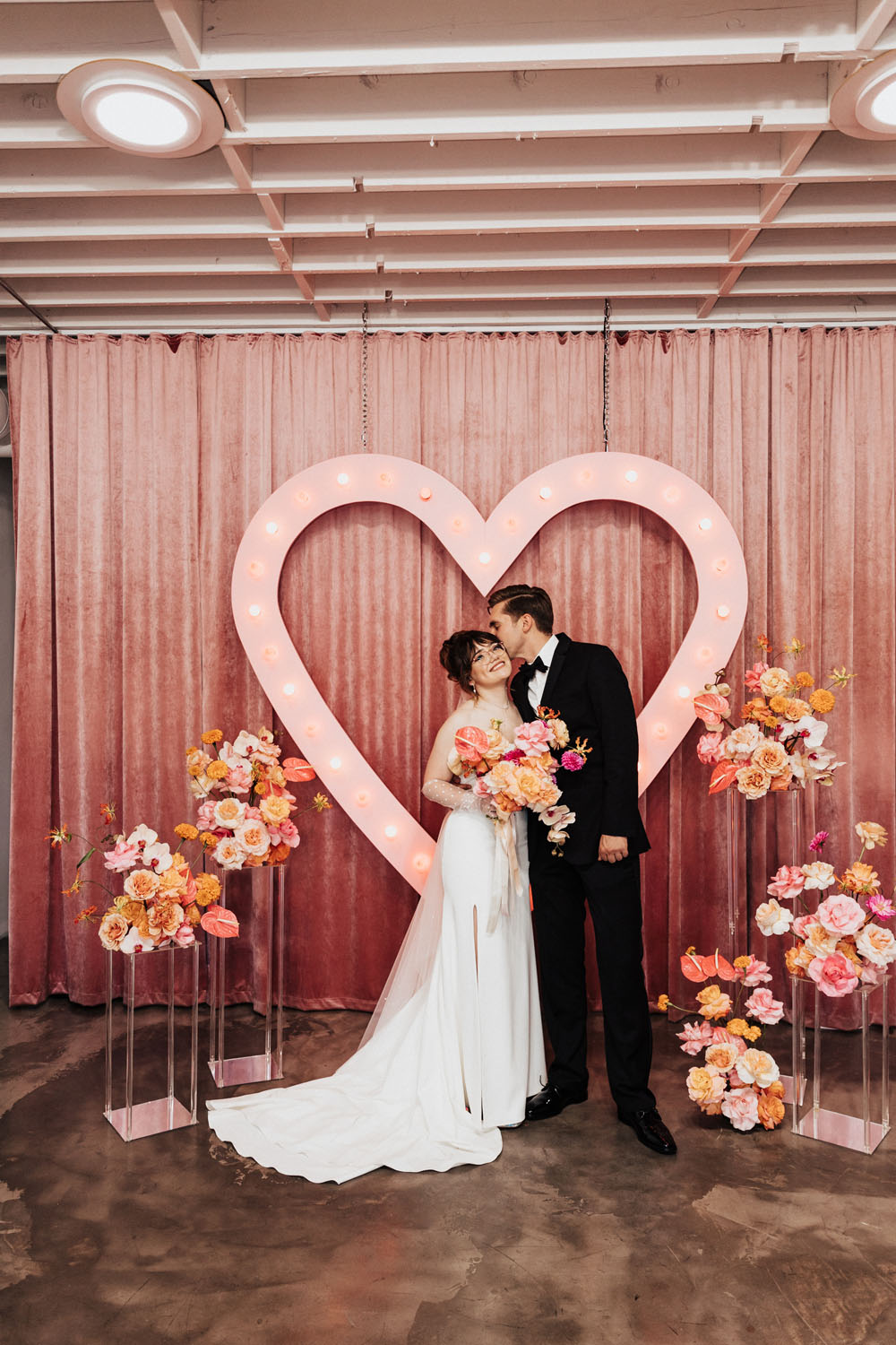 Pink Las Vegas wedding at Sure Thing Chapel