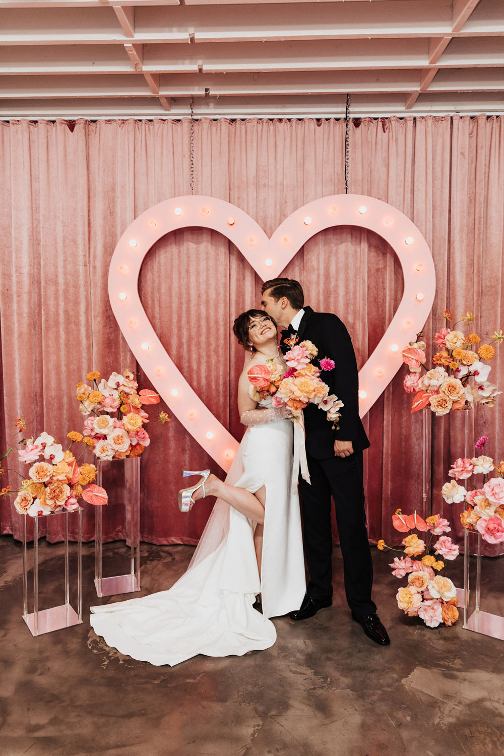 Pink Las Vegas wedding at Sure Thing Chapel