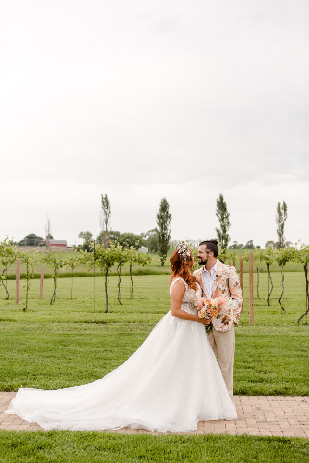 Fun and funky barn wedding at Providence Vineyard