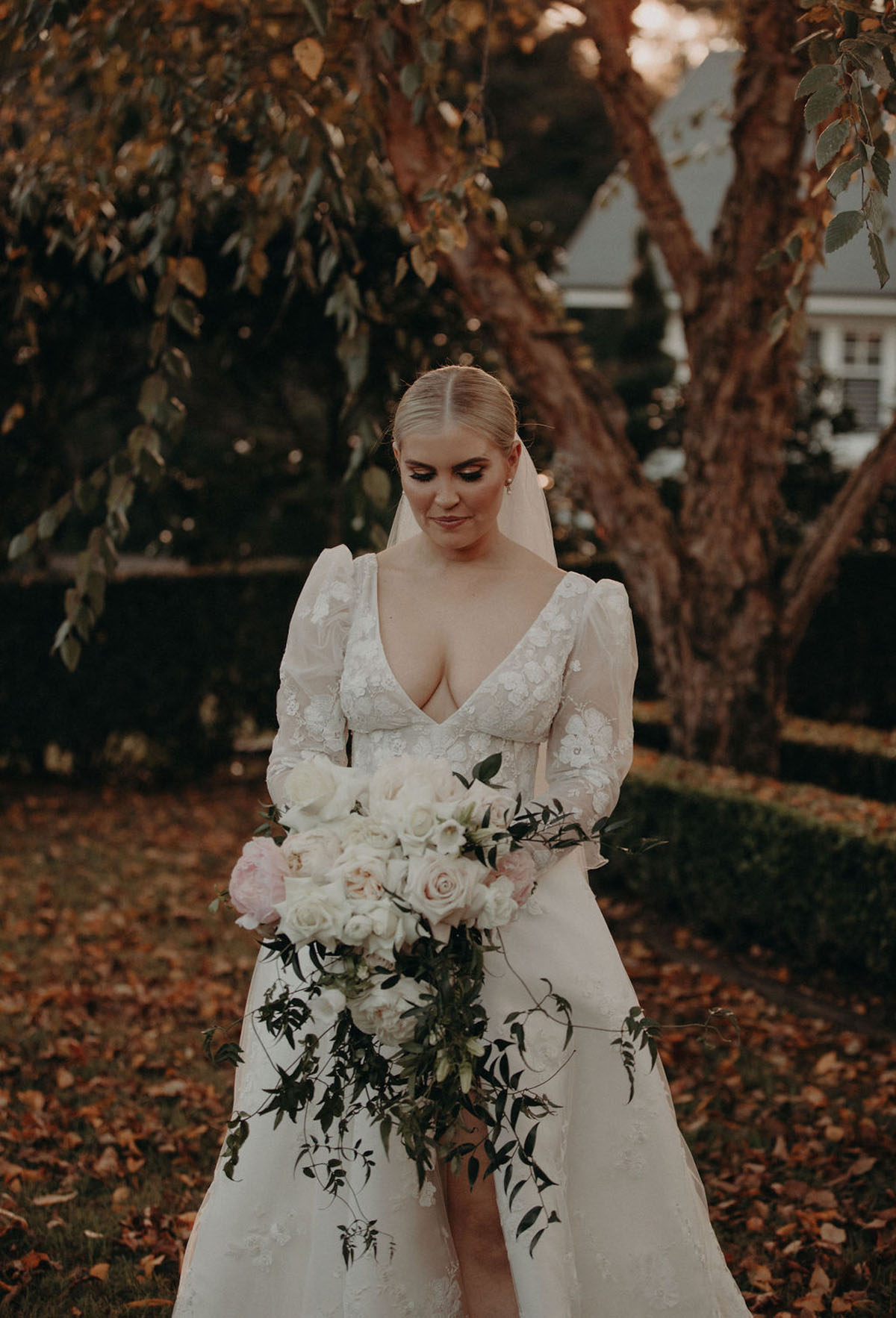 pink and white bridal bouquet