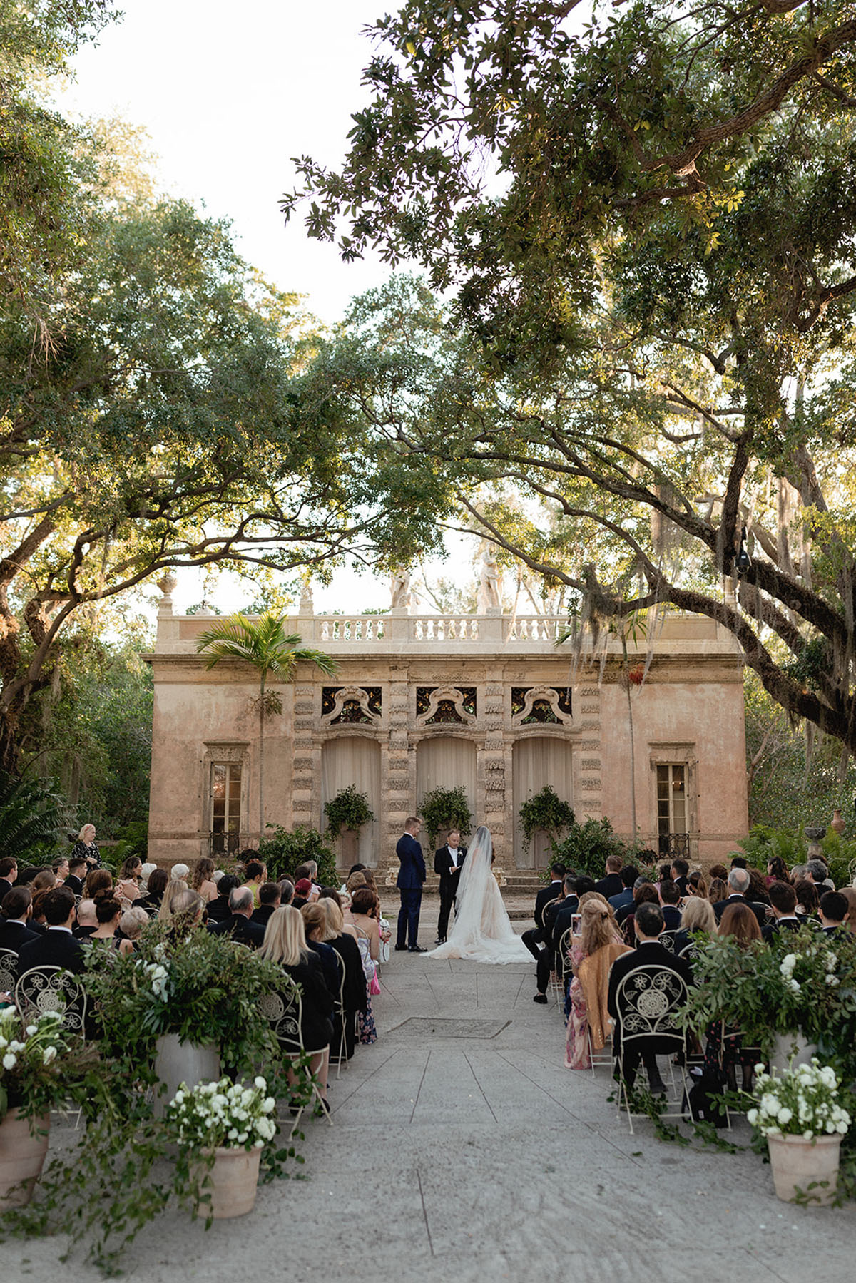 Vizcaya Museum wedding inspired by Italy