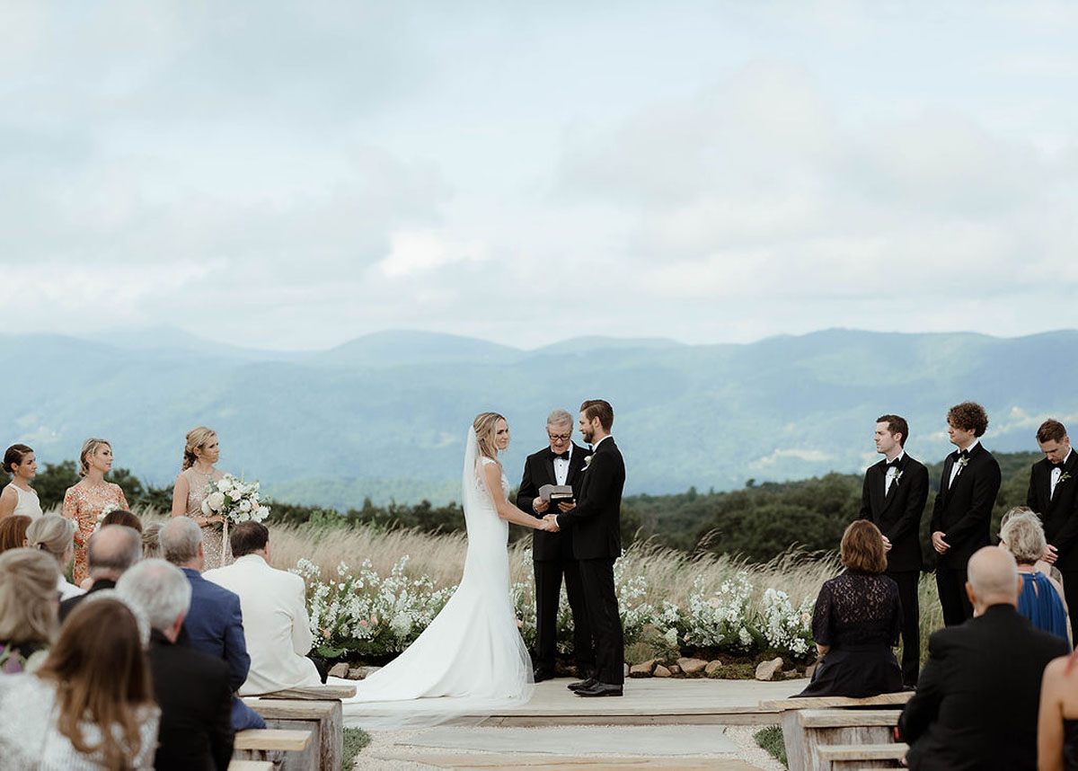 A romantic North Carolina mountain wedding with a killer dance party to top it all off