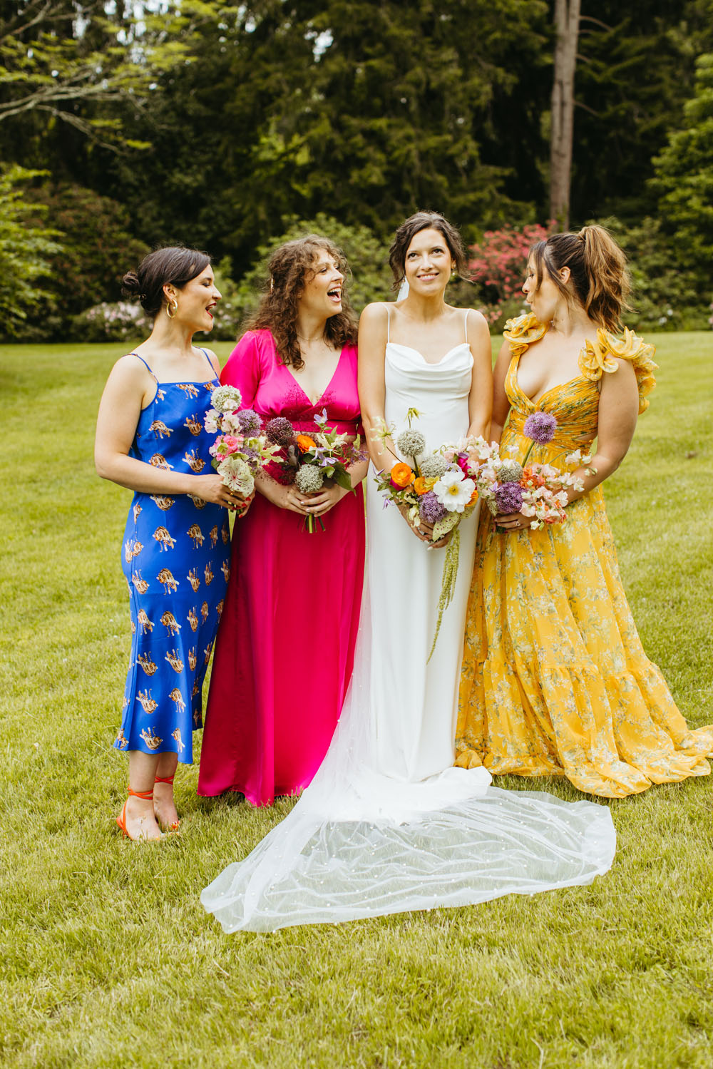 Colorful al fresco garden wedding in New York