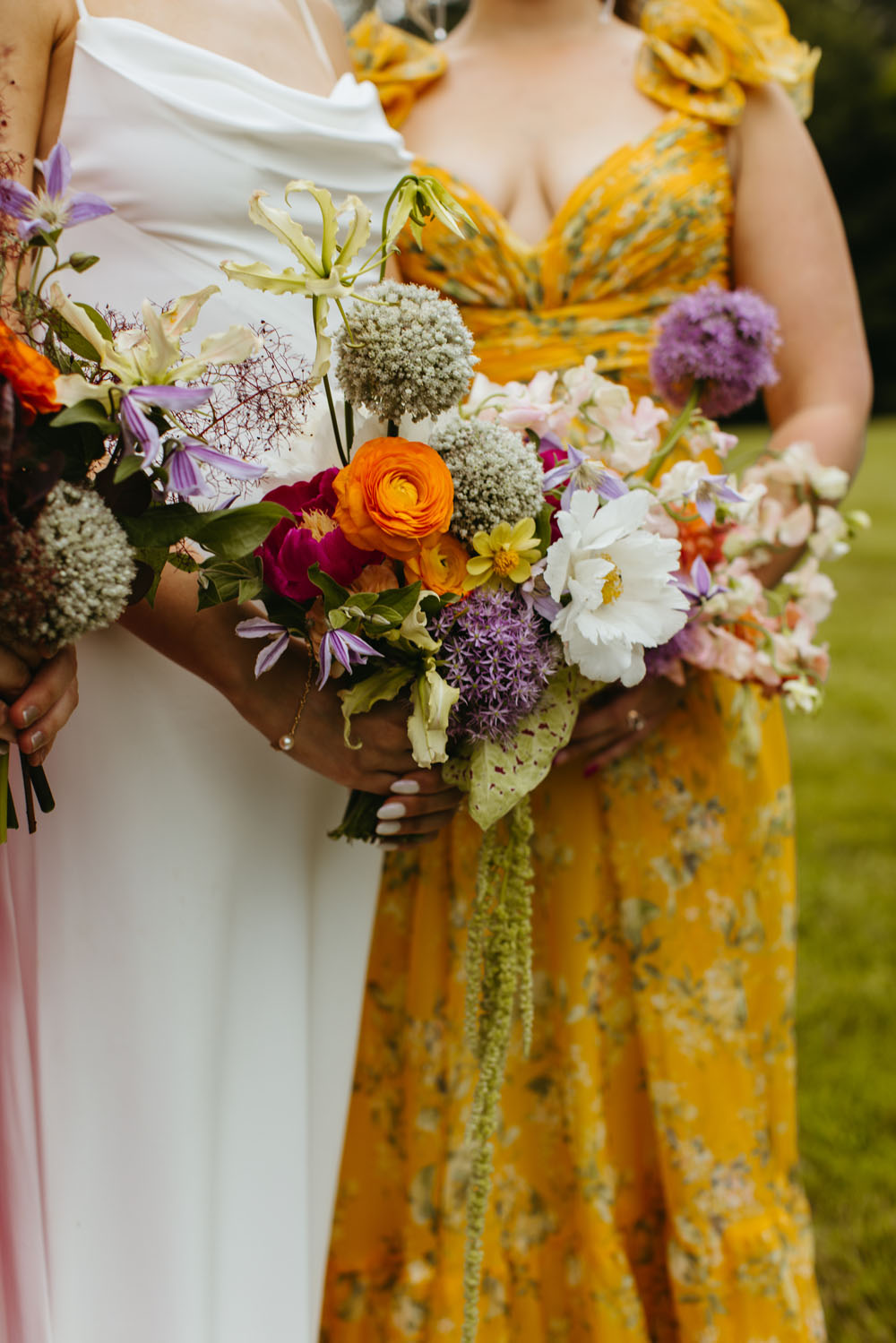 Colorful al fresco garden wedding in New York