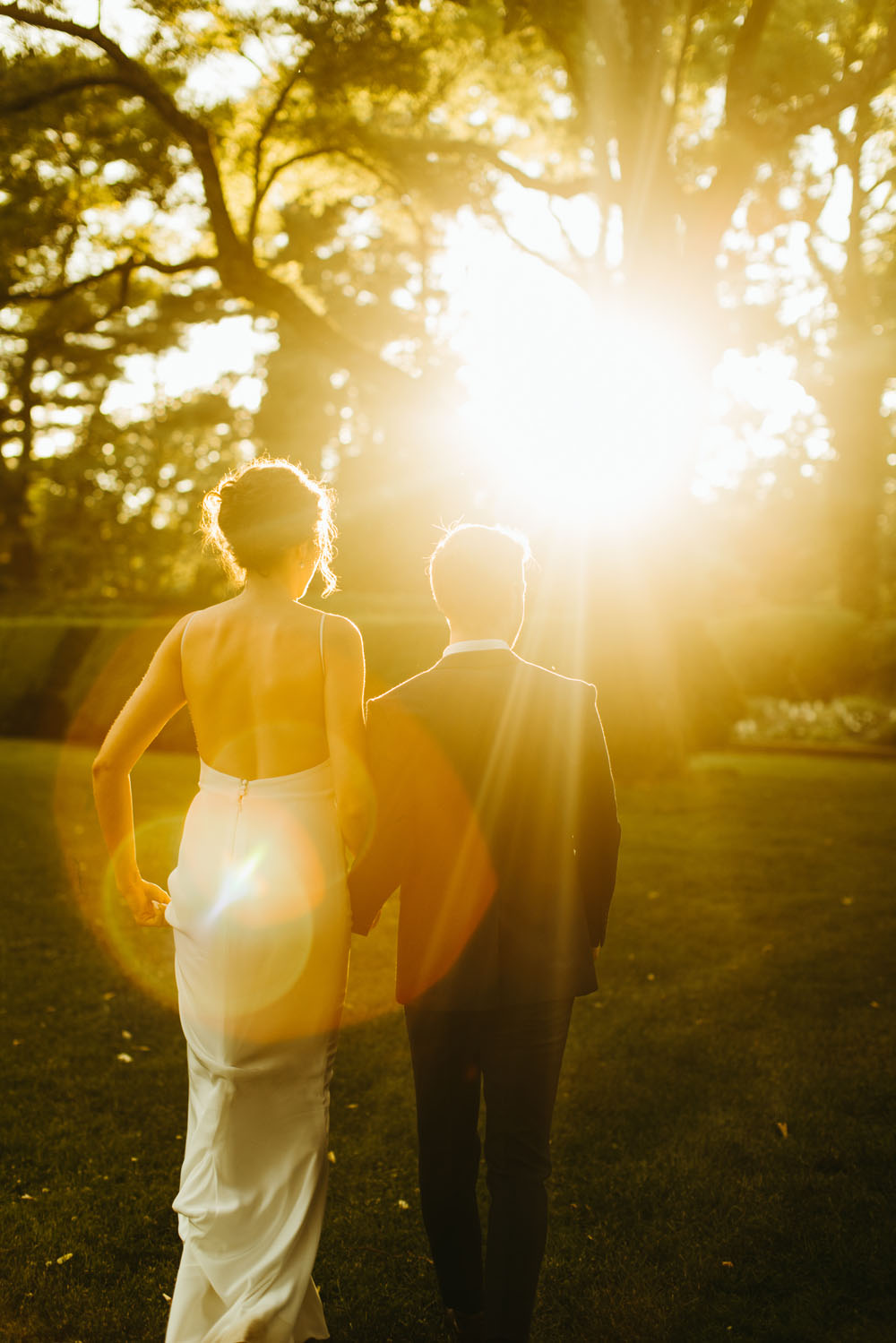 golden hour wedding portraits