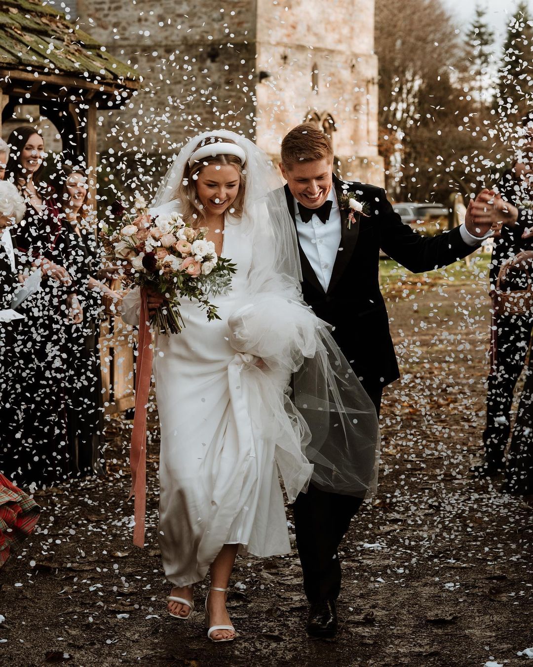 bridal headband and veil