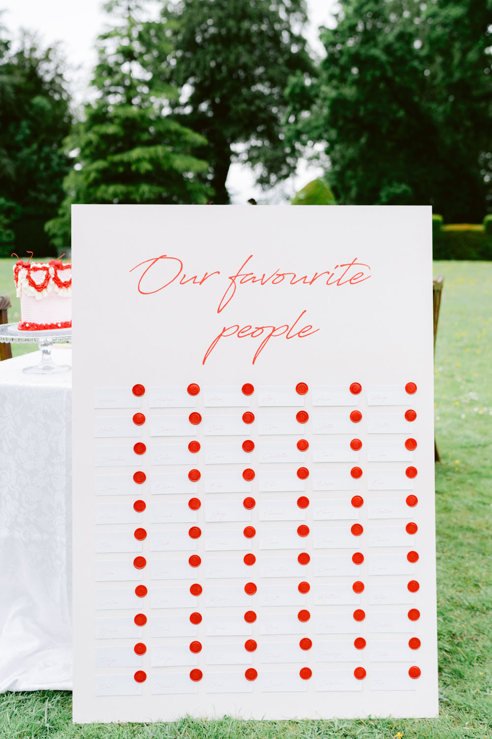 red seating chart for wedding