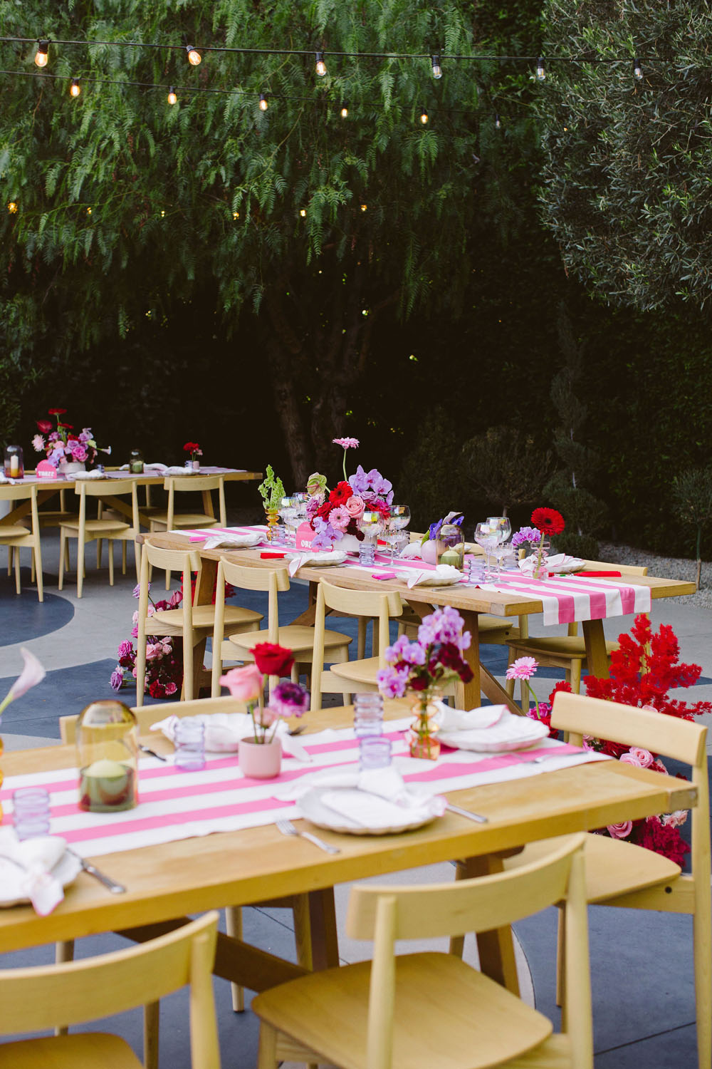 striped pink tablescape