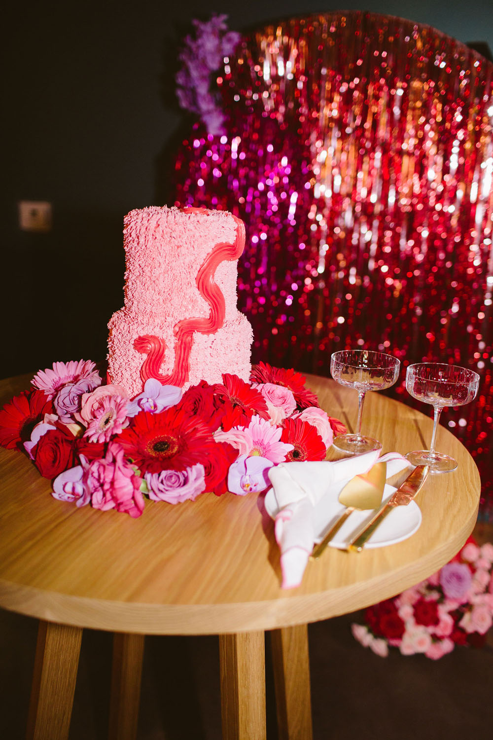 pink shag cake for wedding
