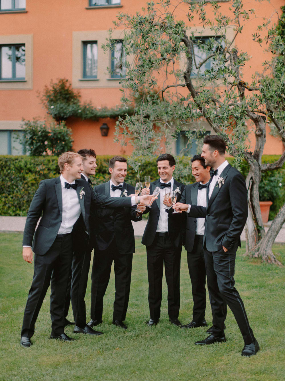 Modern, romantic terracotta-toned Tuscany wedding at Villa La Massa in Florence 