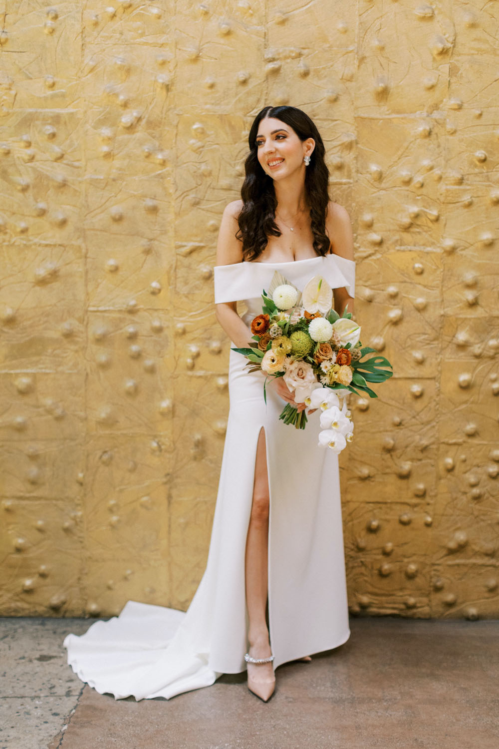 Effortlessly chic tropical Millwick wedding in DTLA