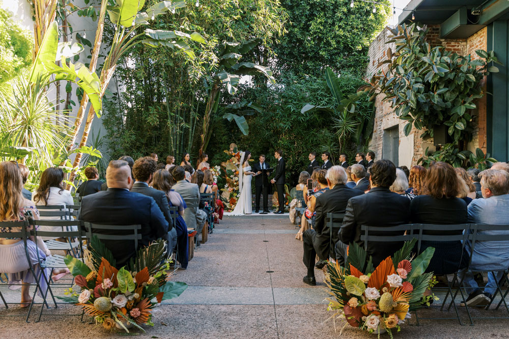 Effortlessly chic tropical Millwick wedding in DTLA