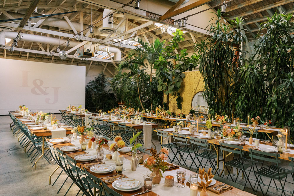 Effortlessly chic tropical Millwick wedding in DTLA