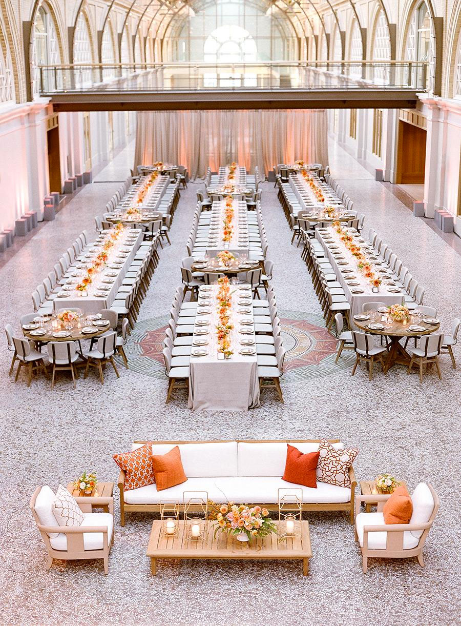 Romantic wedding venues in the US - Ferry Building wedding