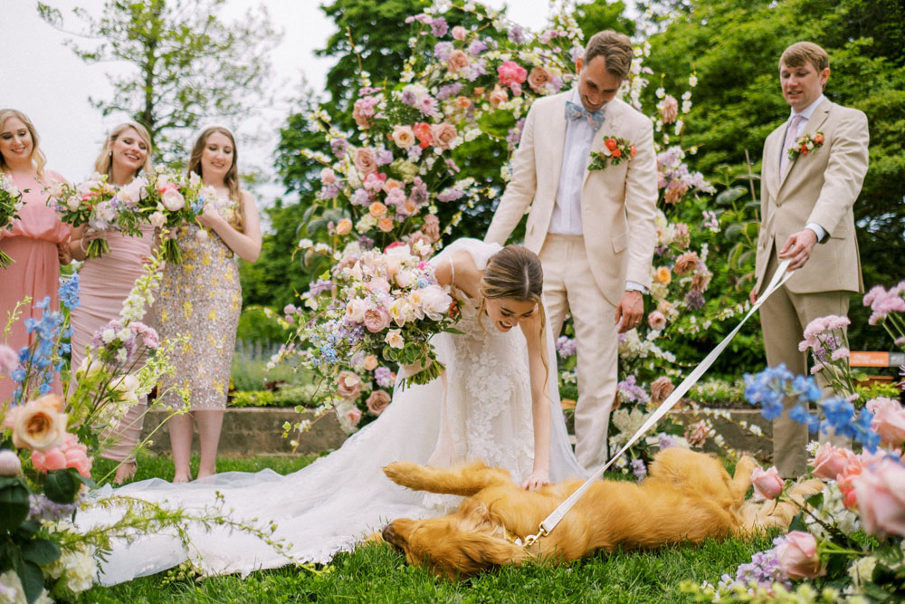 Spring Kentucky wedding at Yew Dell Botanical Gardens