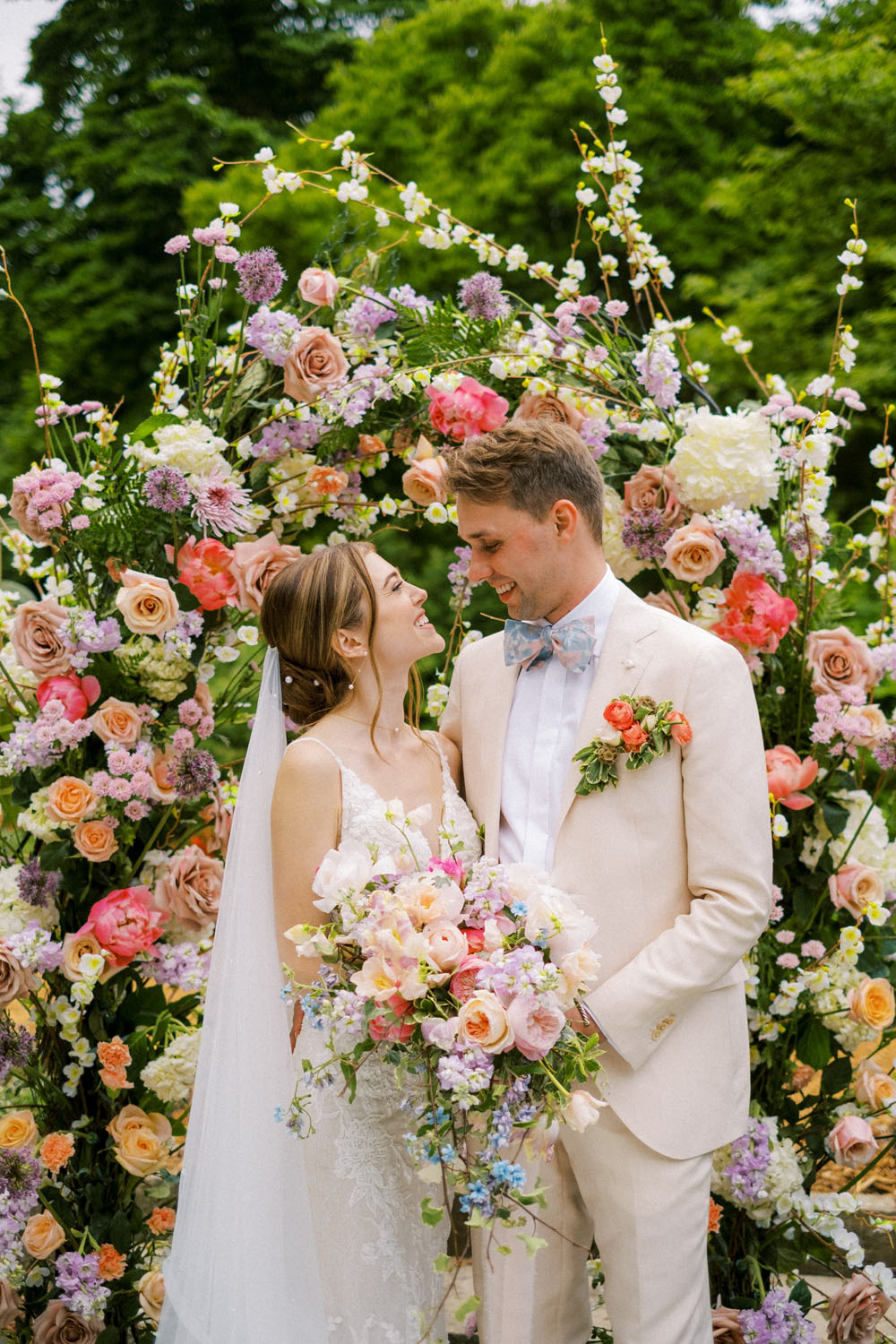 spring wedding flowers