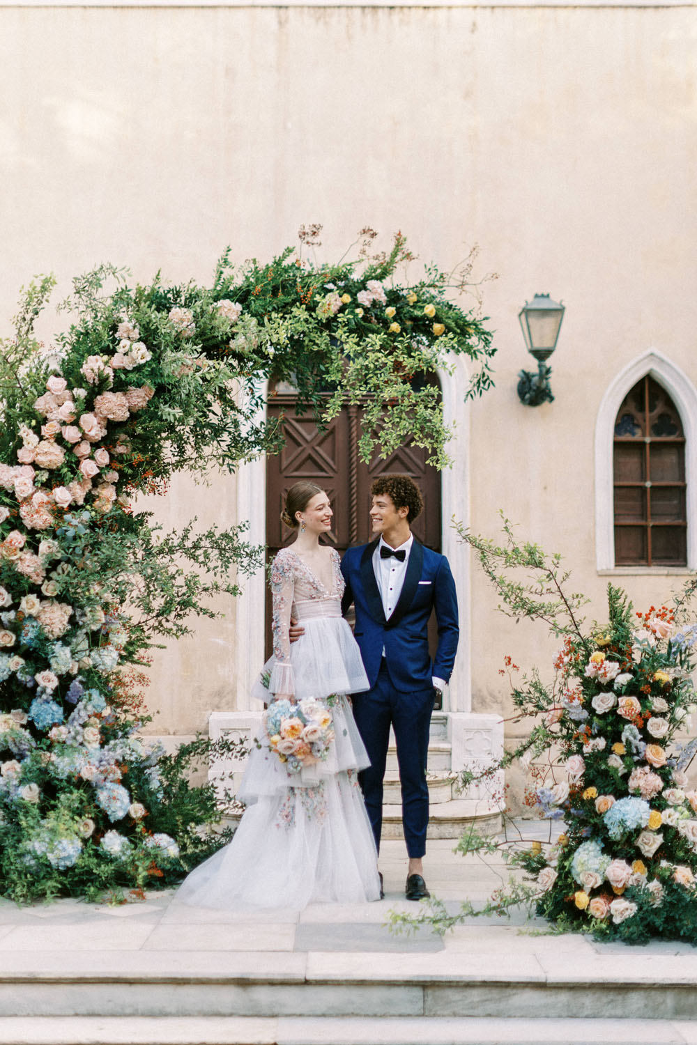 Romantic Greek wedding inspiration at a castle in Athens