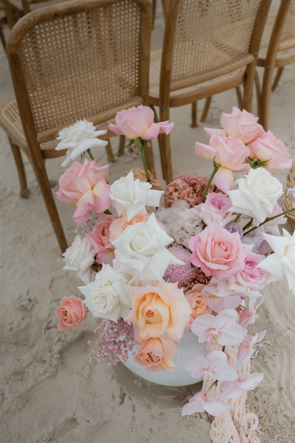 reflexed roses for wedding