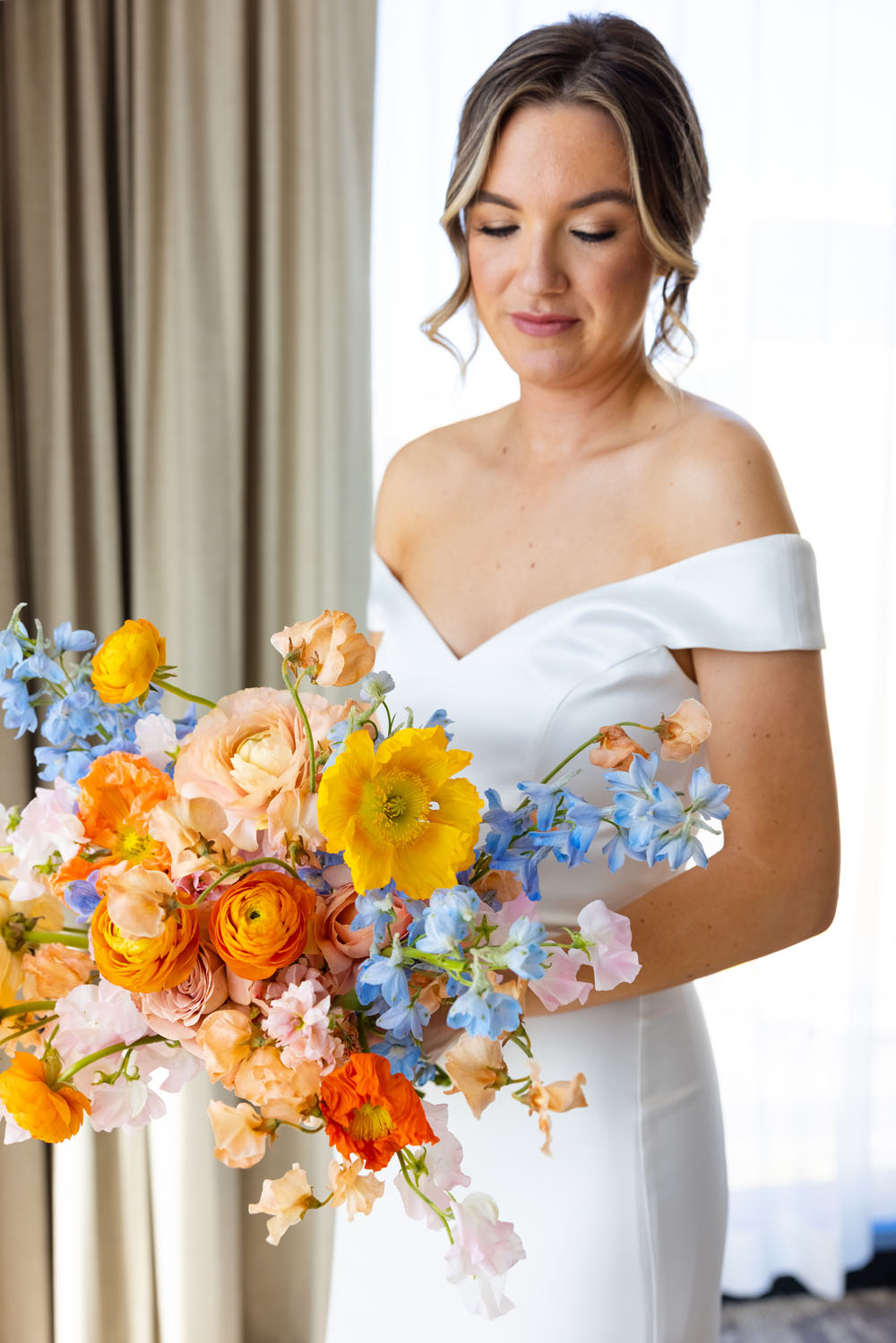 Colorful modern wedding at The Lane in San Diego