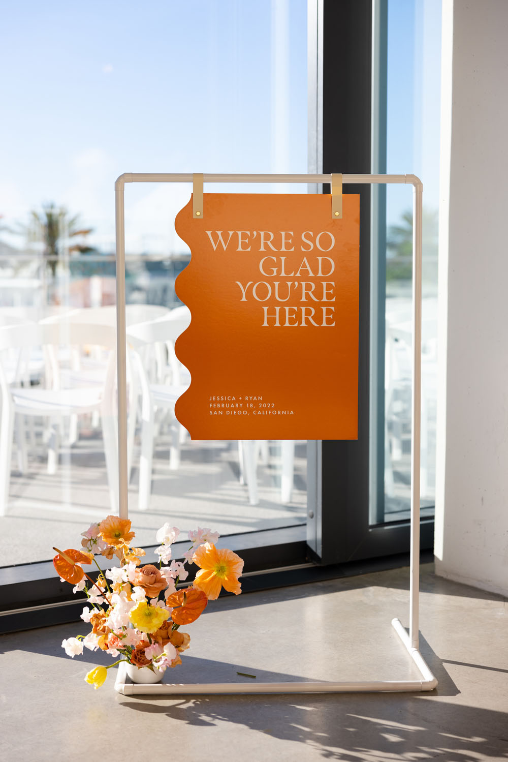 modern welcome sign for wedding
