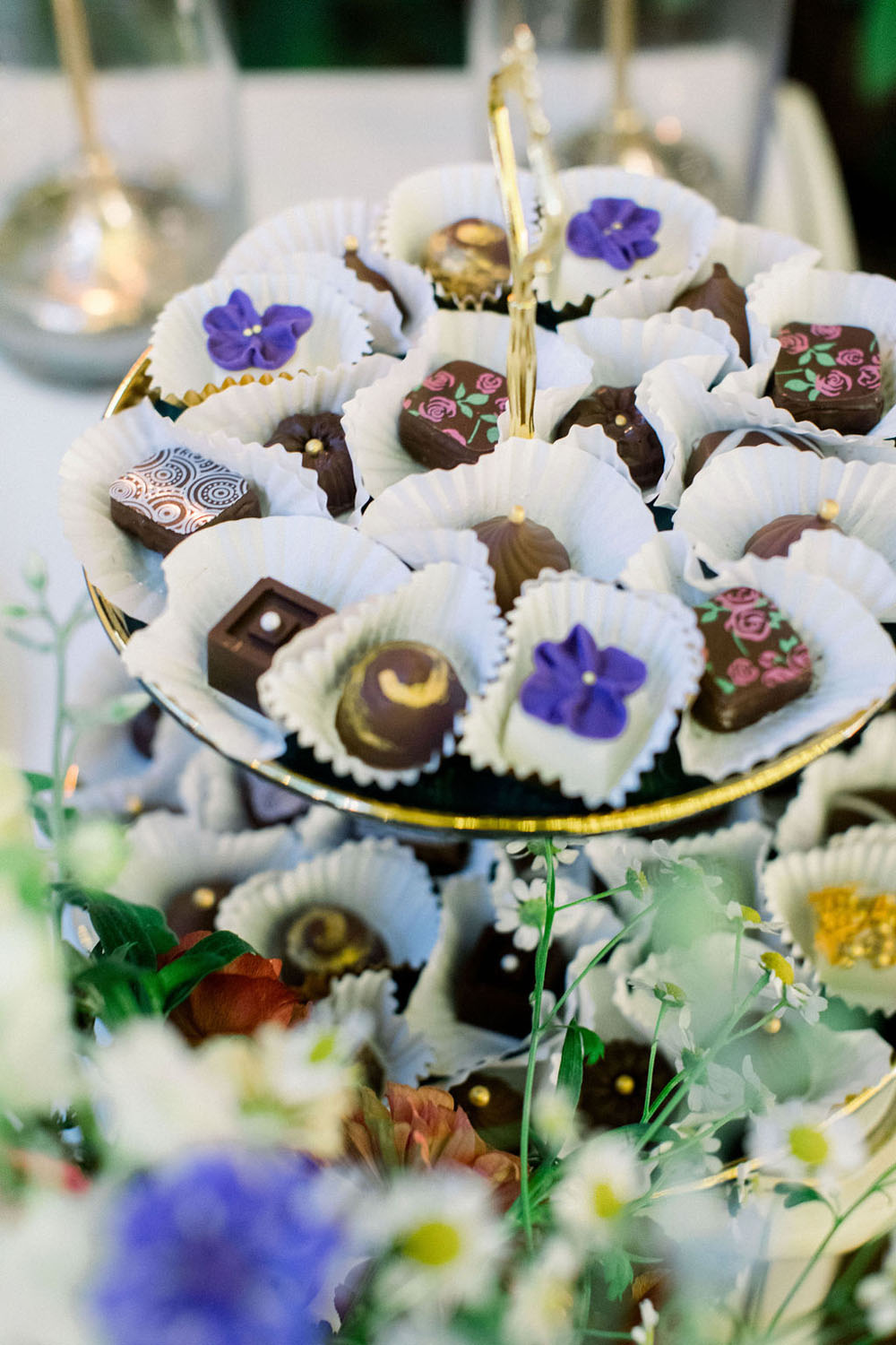 summer floral wedding desserts