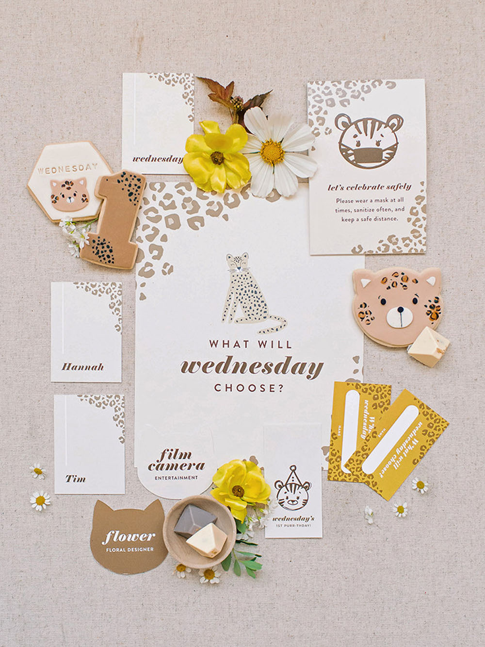 Invitations for Yellow floral first birthday and Korean Dol