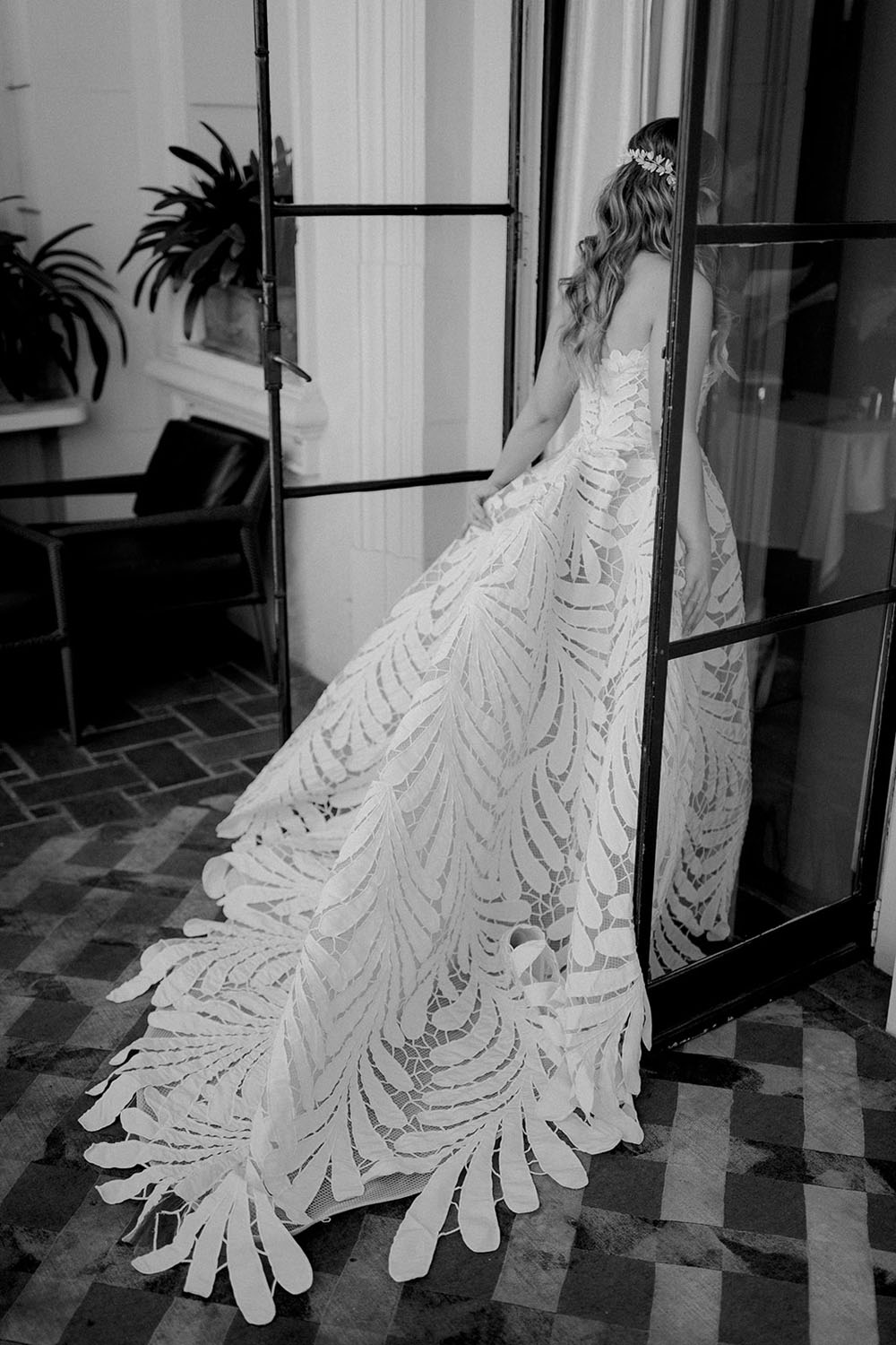 oscar de la renta fern wedding dress