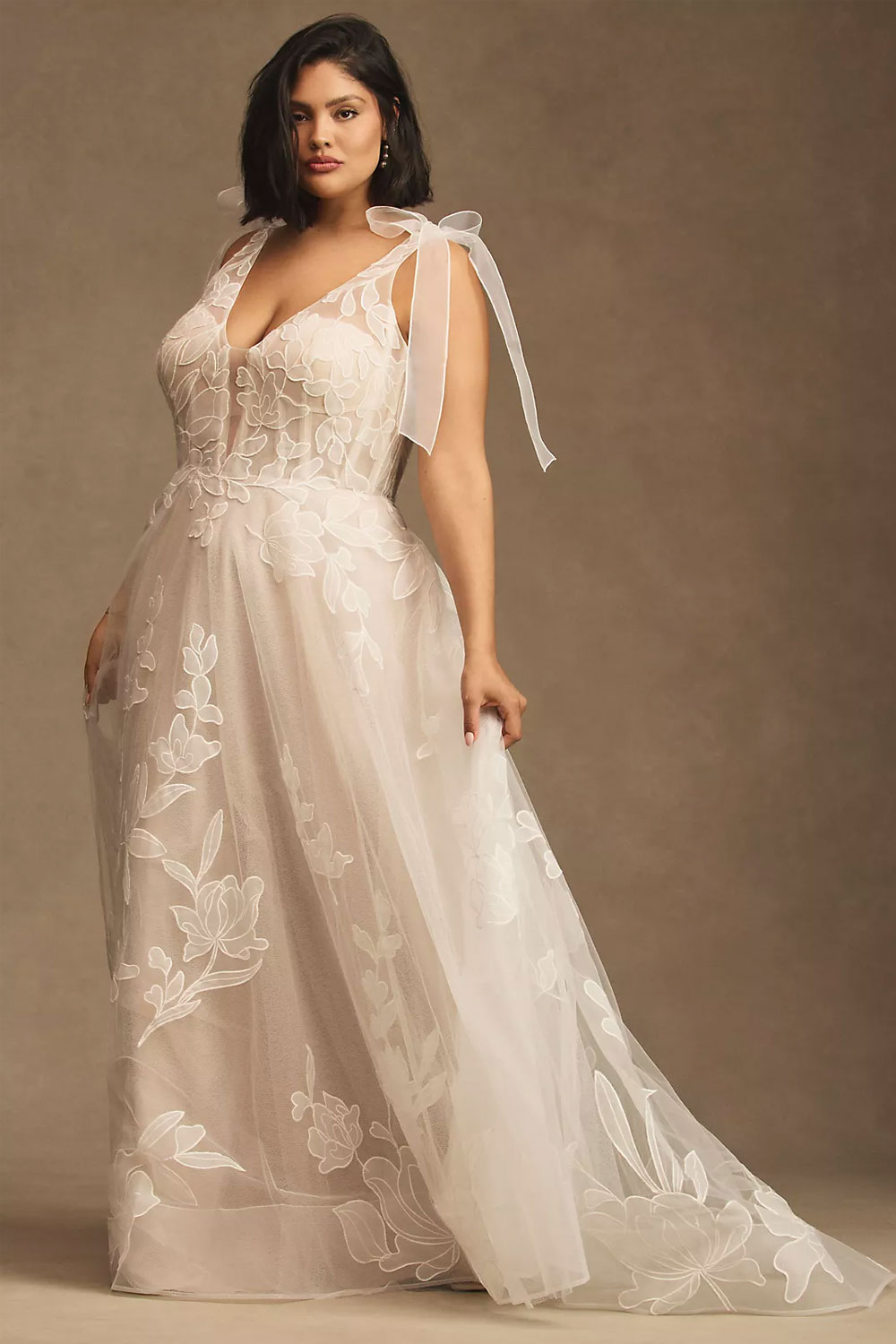 where to buy romantic wedding dresses online
