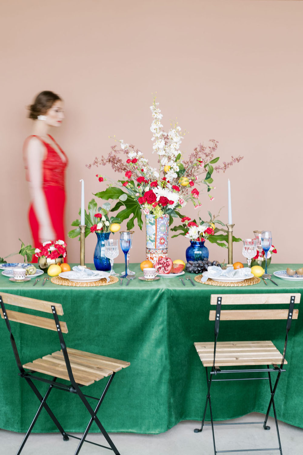 Maximalist centerpiece and green tablescape