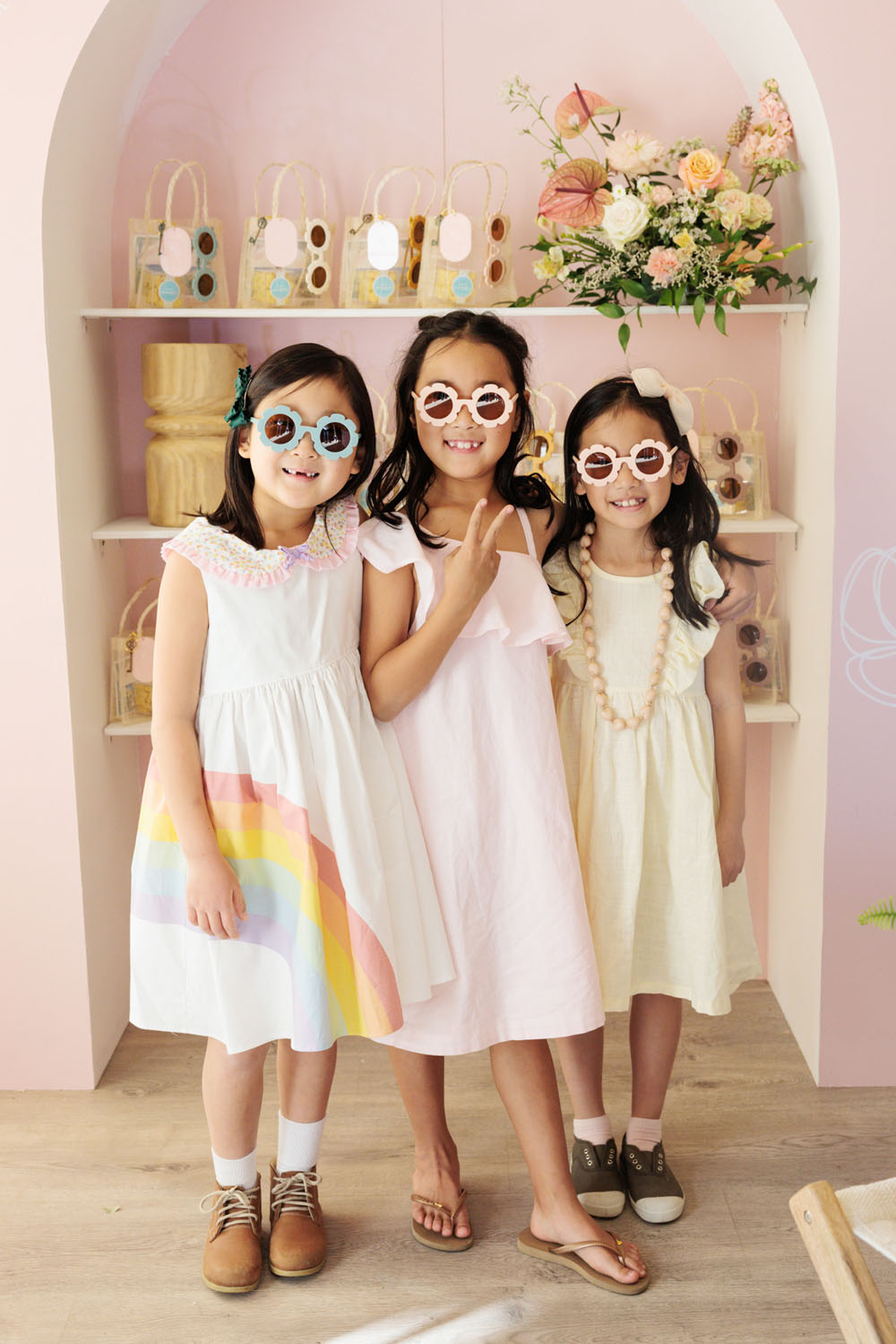 girls wearing sunglasses for summer party