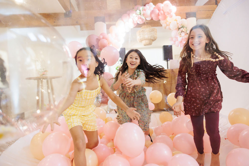 balloon bubble for kids party