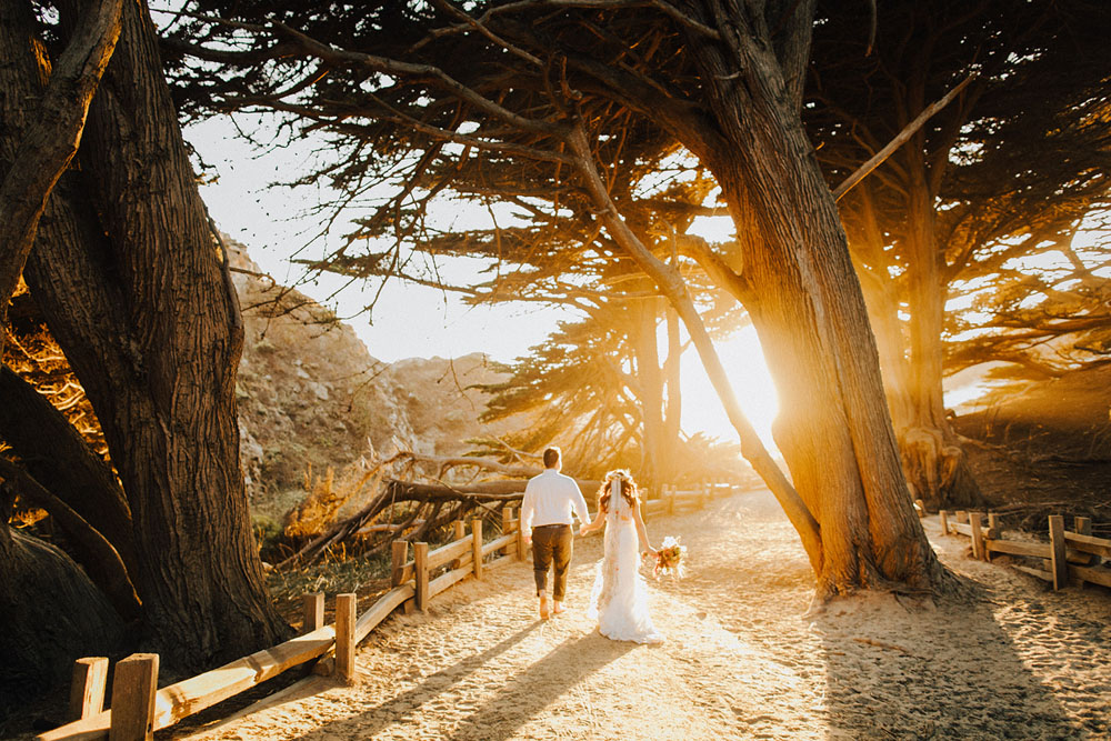 golden hour portraits at Big Sur wedding