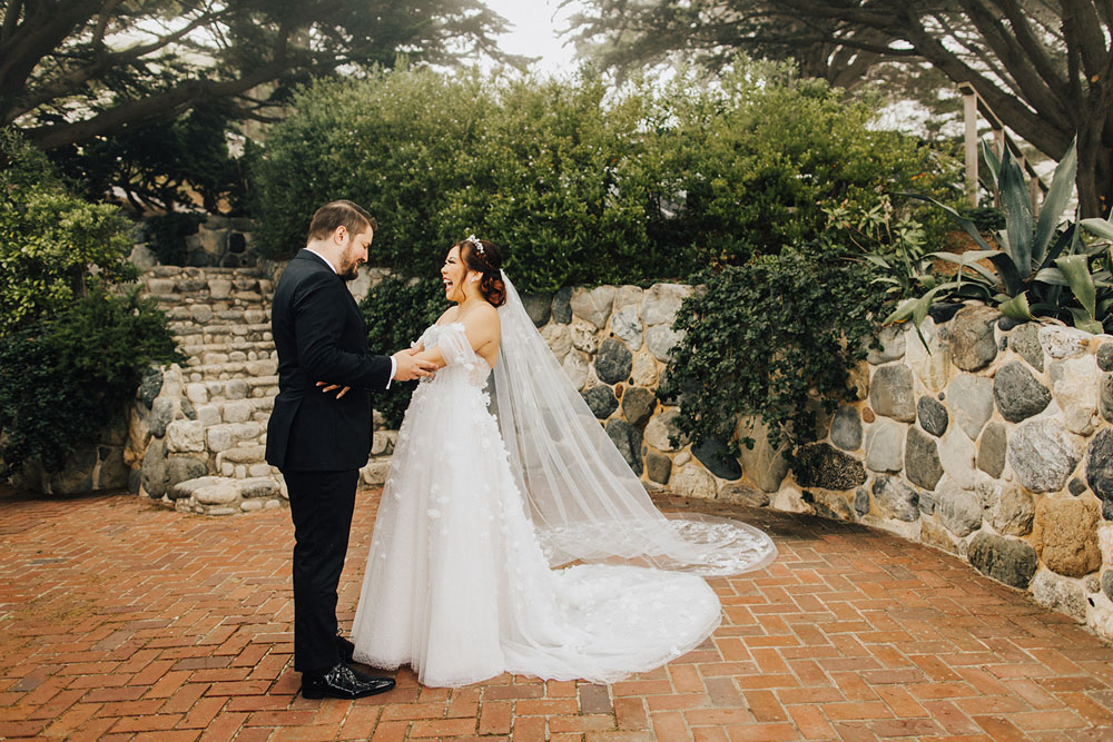 First look at Big Sur wedding