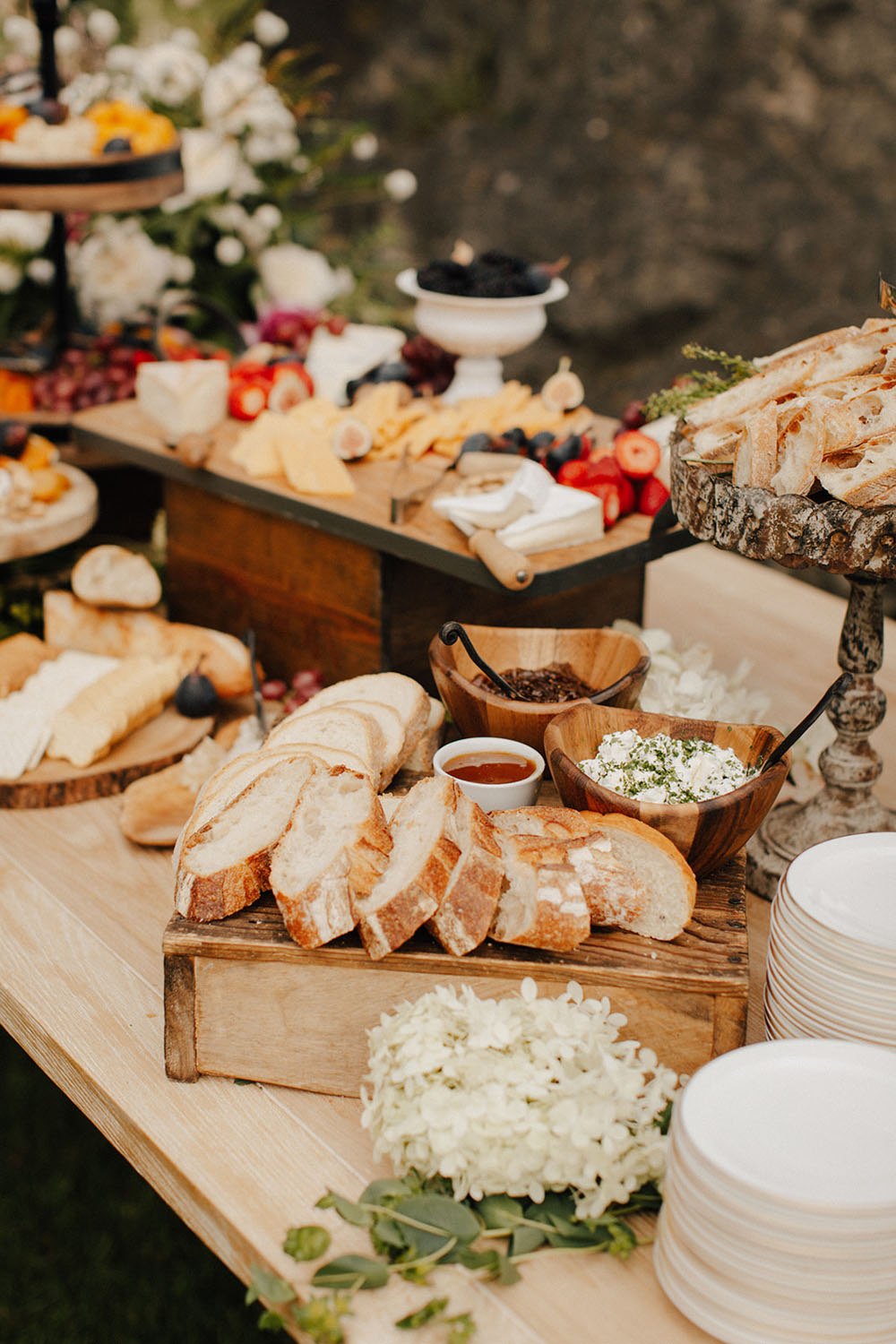 cocktail hour snack board at wedding cocktail hour