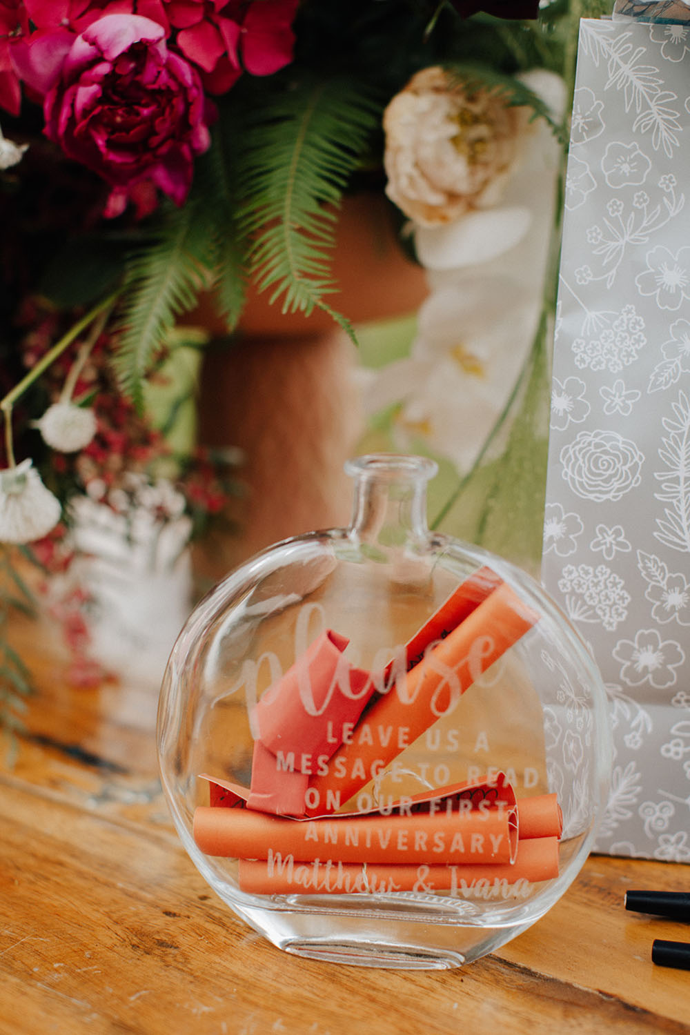 jar of notes for couple at wedding