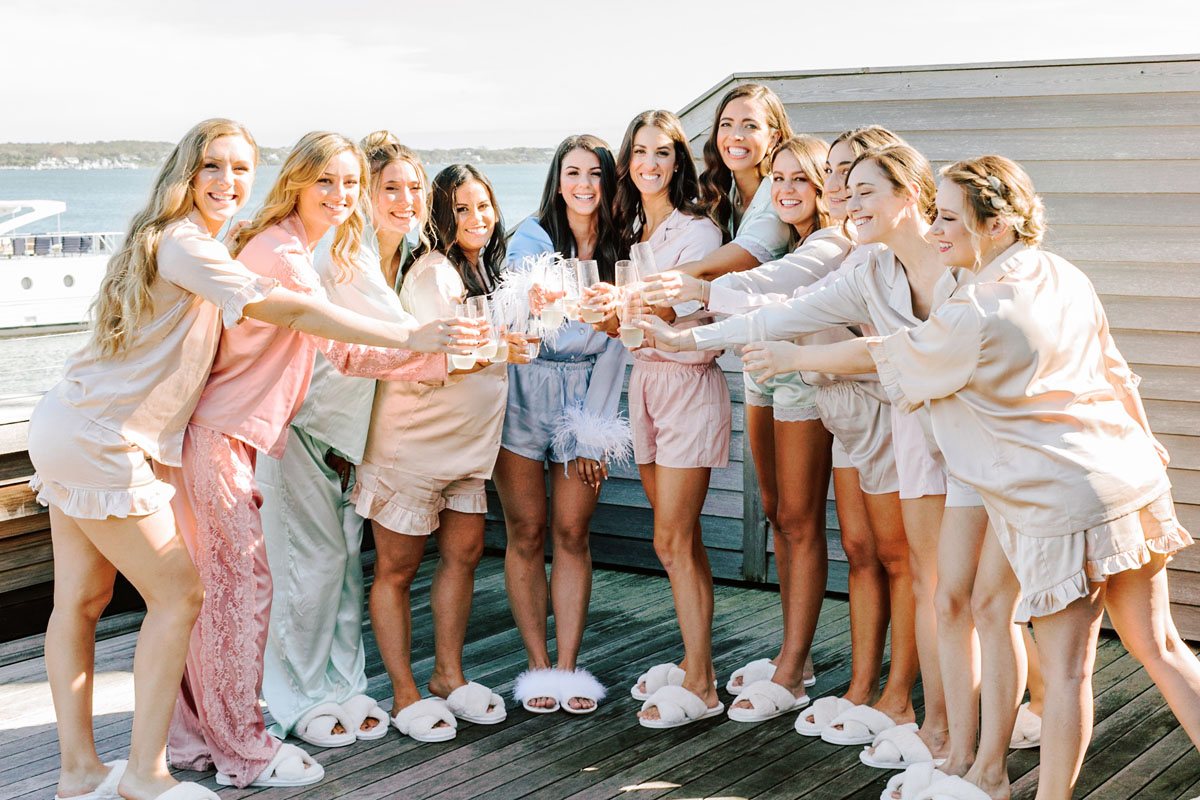 bridal party pajamas and slippers
