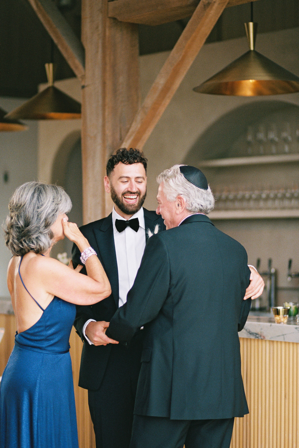 ketubah signing at modern jewish wedding