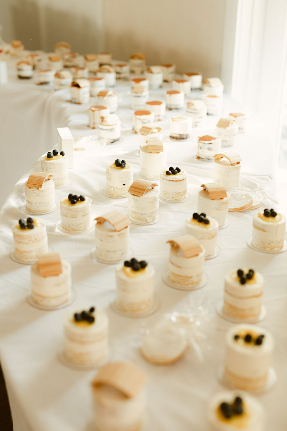 individual cakes for outer banks north carolina wedding