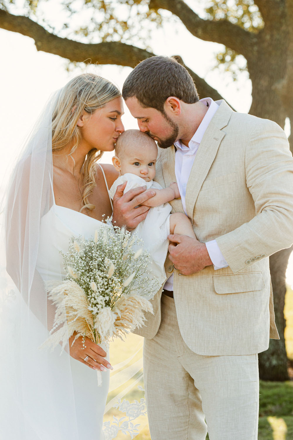 Romantic coastal North Carolina wedding at The Currituck Club