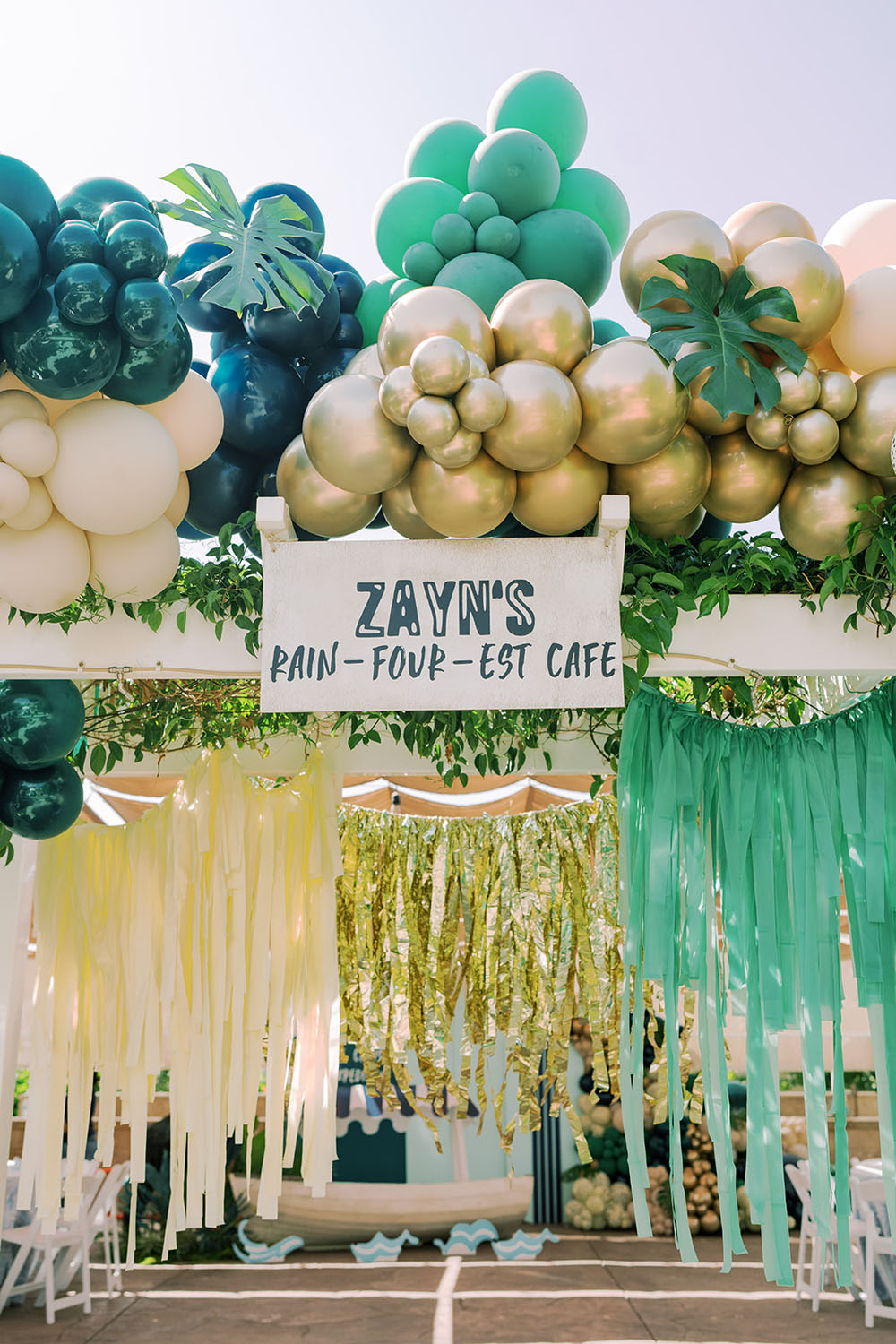 Huge safari balloon arch for Jungle Cruise kids birthday