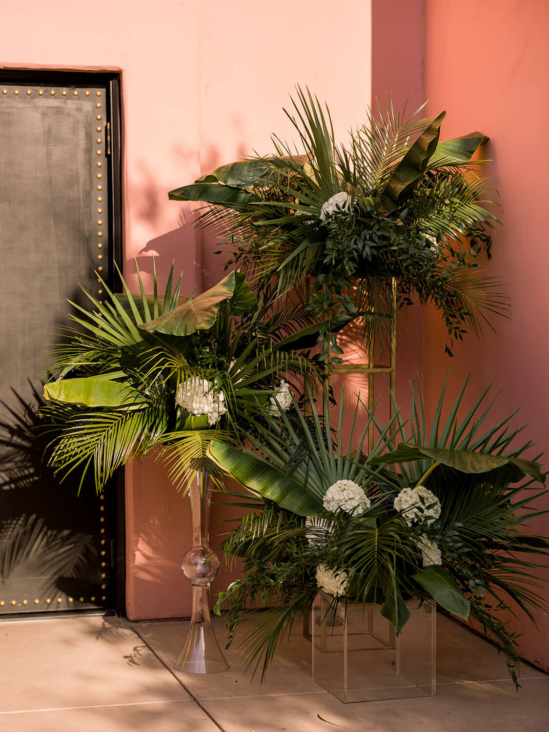 tropical ceremony flowers