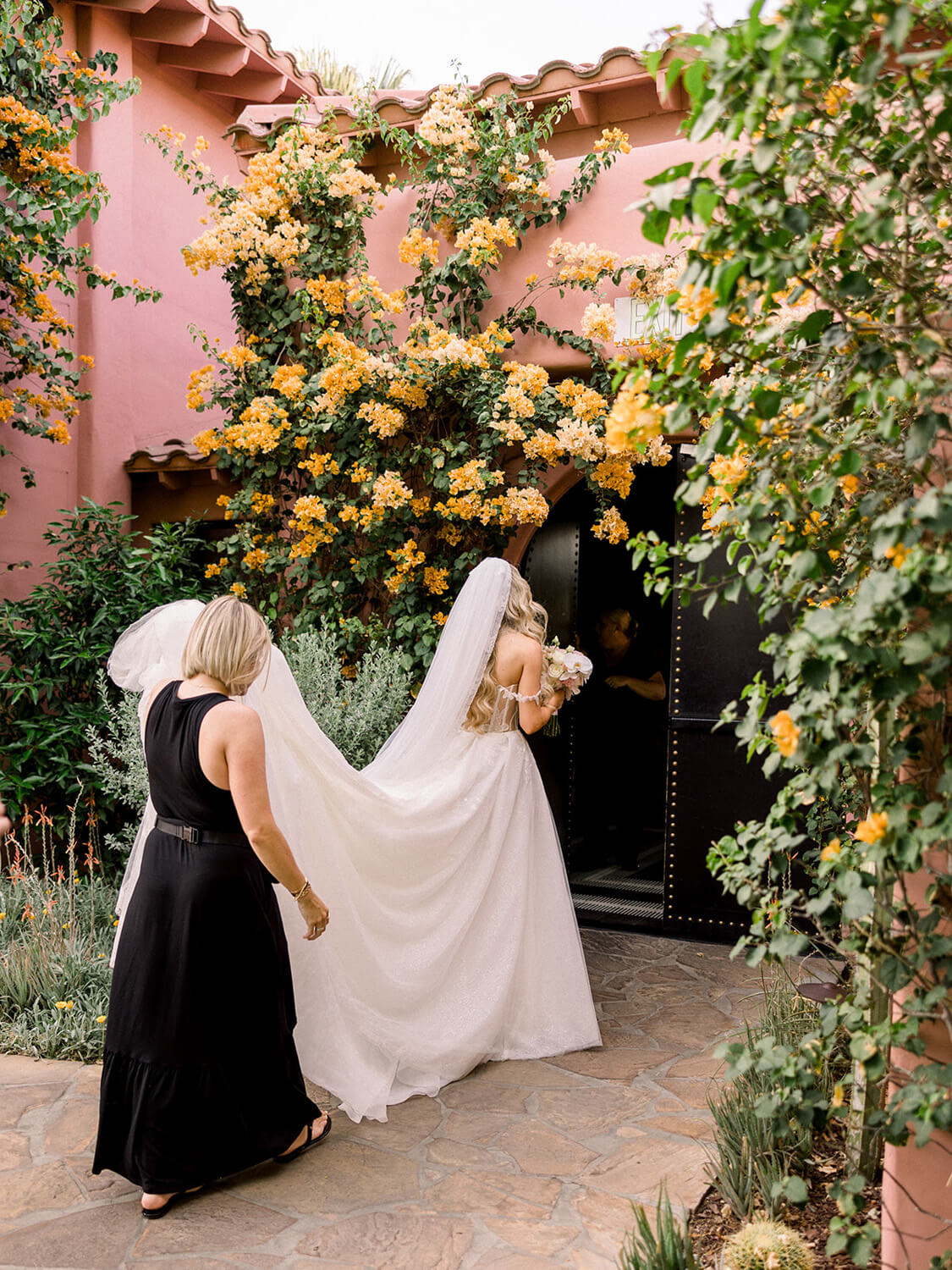 wedding ceremony at The Sands Palm Springs hotel