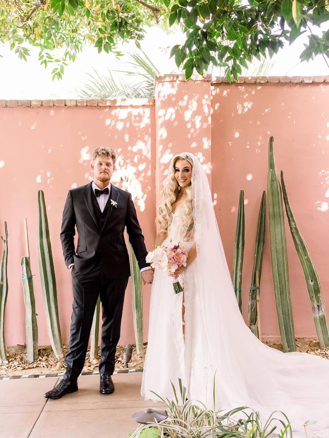 wedding portraits at The Sands Hotel in Palm Springs