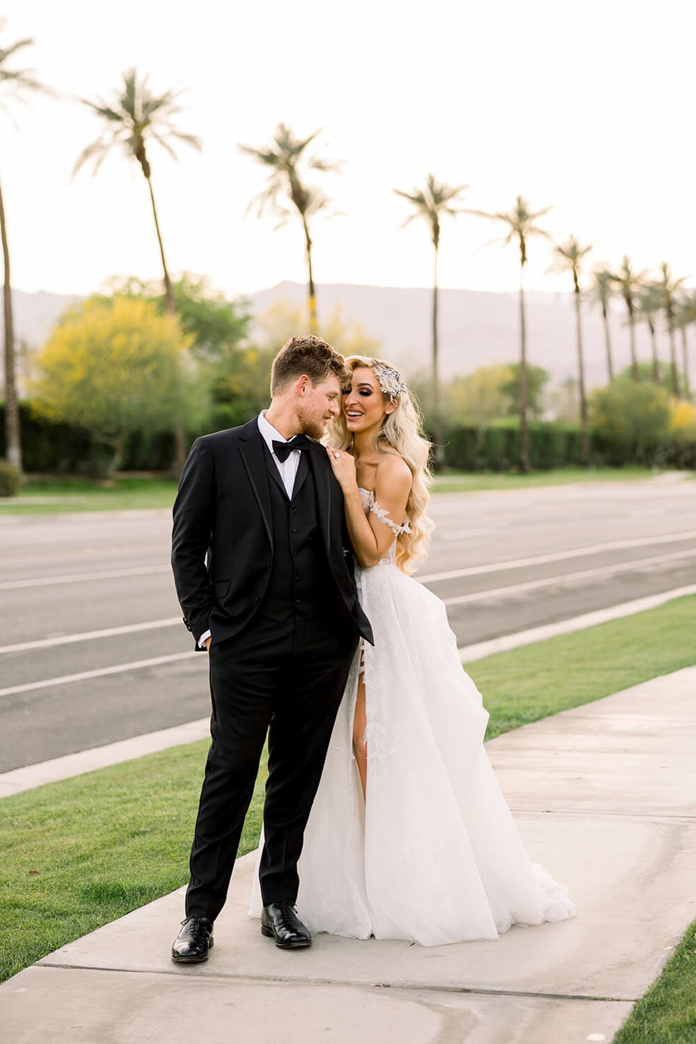 wedding portraits at The Sands Hotel in Palm Springs